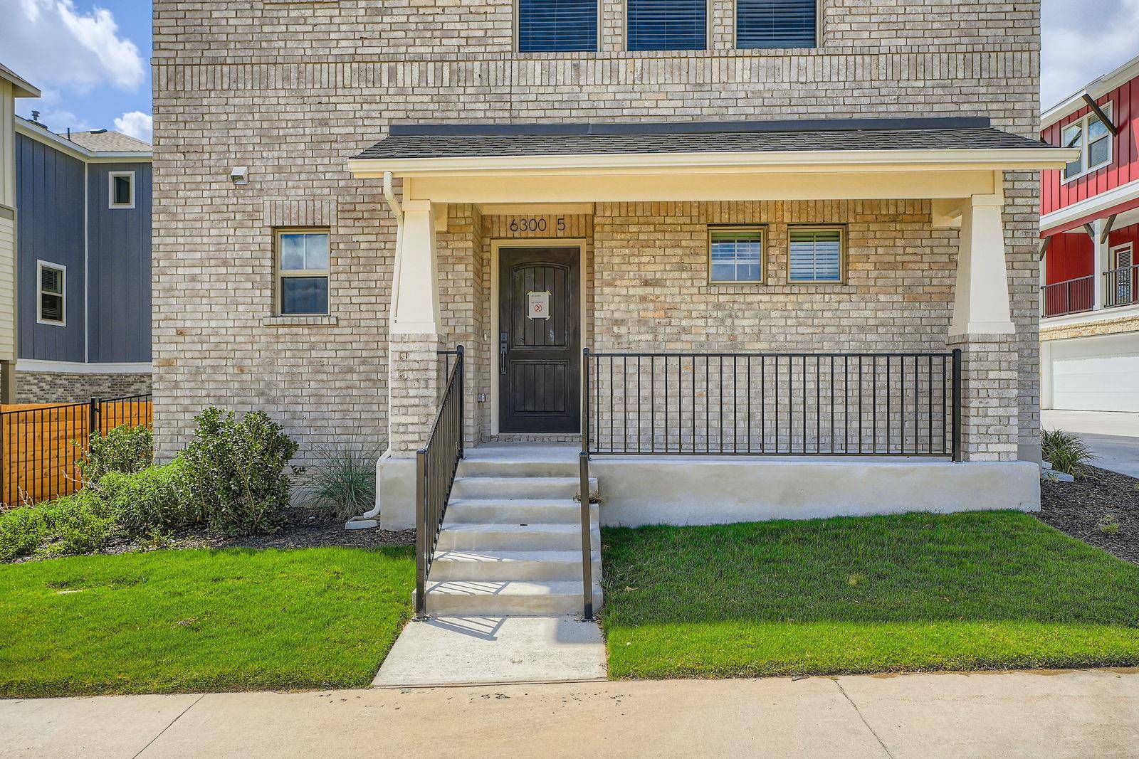 Austin, TX 78747,6300 Stockman DR #5