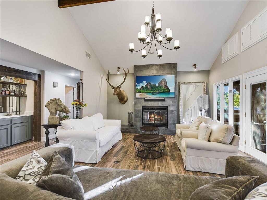 Lakeway, TX 78734,101 Explorer CV