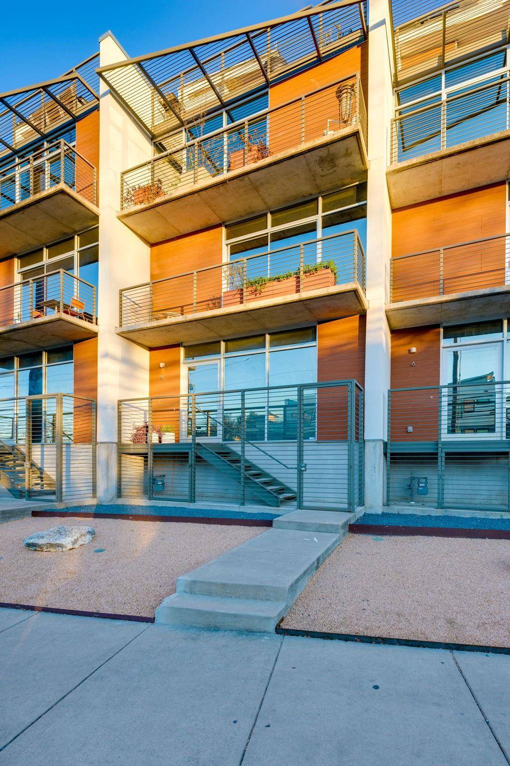 Austin, TX 78704,2301 S 5th ST #5