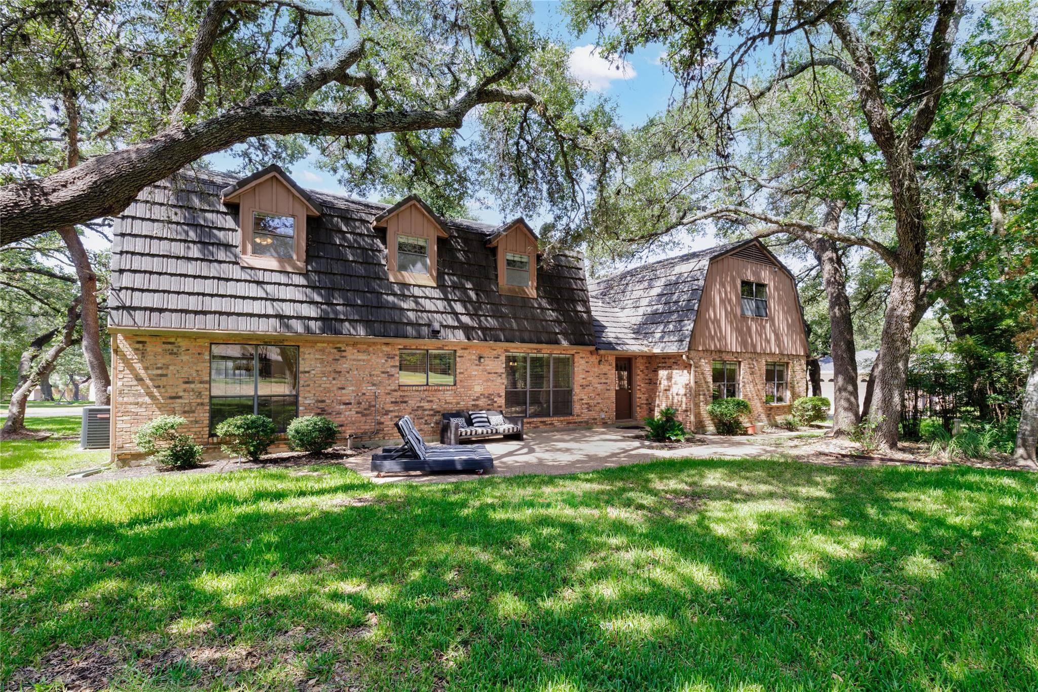 Austin, TX 78750,9006 BALCONES CLUB DR