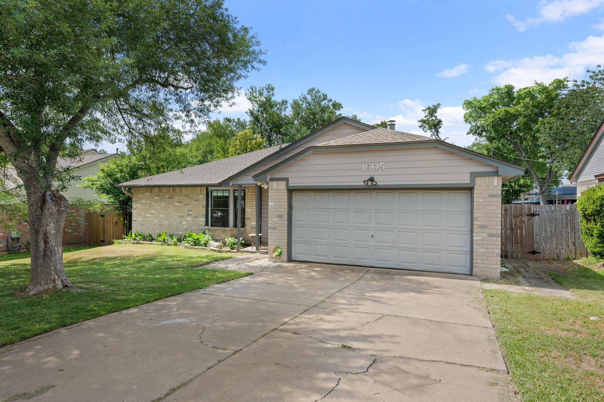 Pflugerville, TX 78660,1605 Quail Run RD