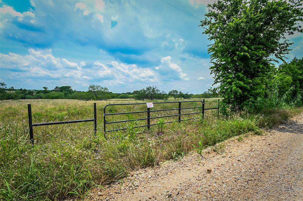 Waelder, TX 78959,000 County Road 447