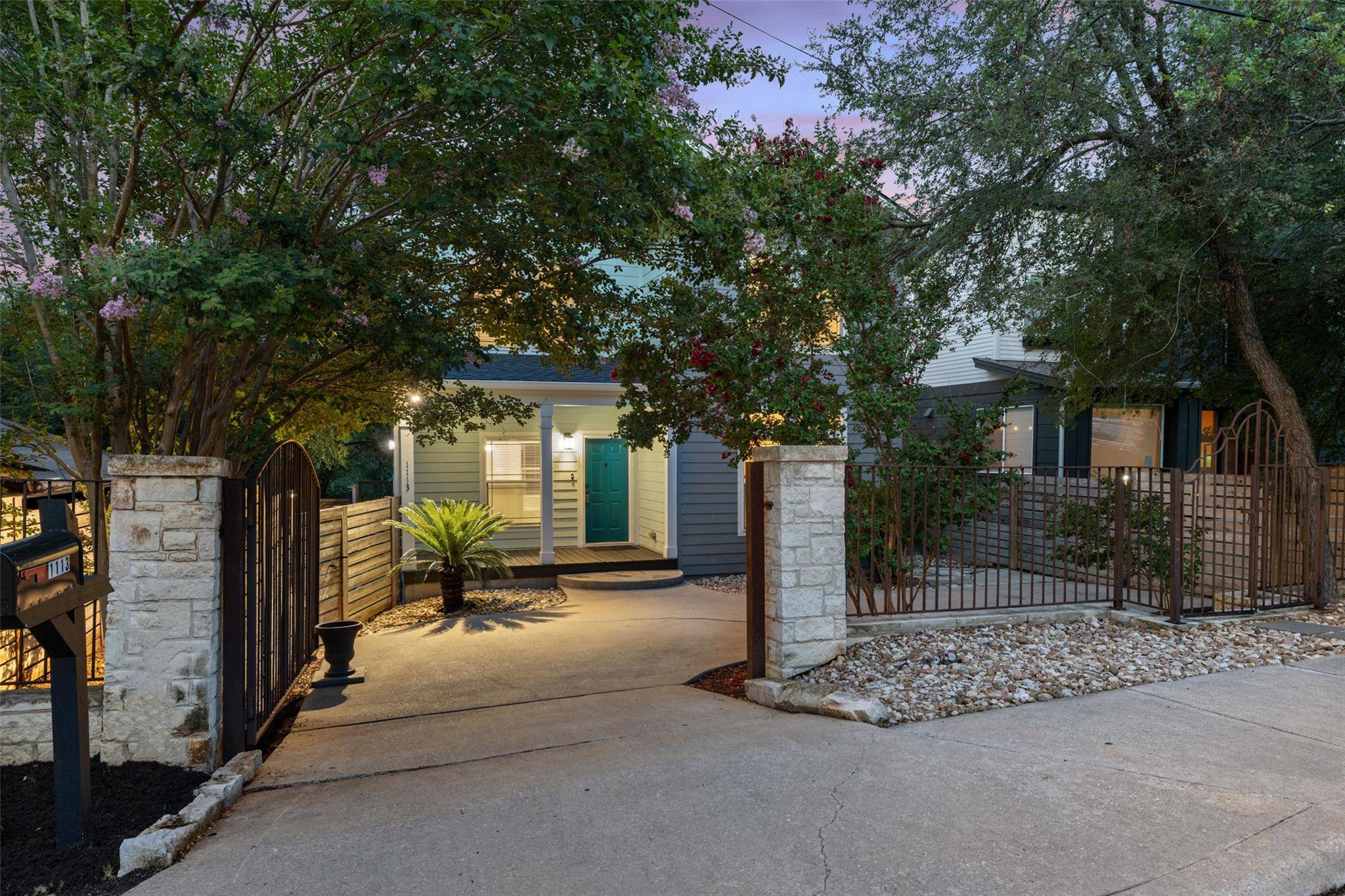 Austin, TX 78721,1113 Lott Ave
