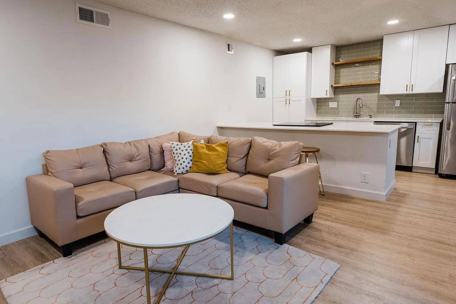 Austin, TX 78757,2600 Penny LN #112