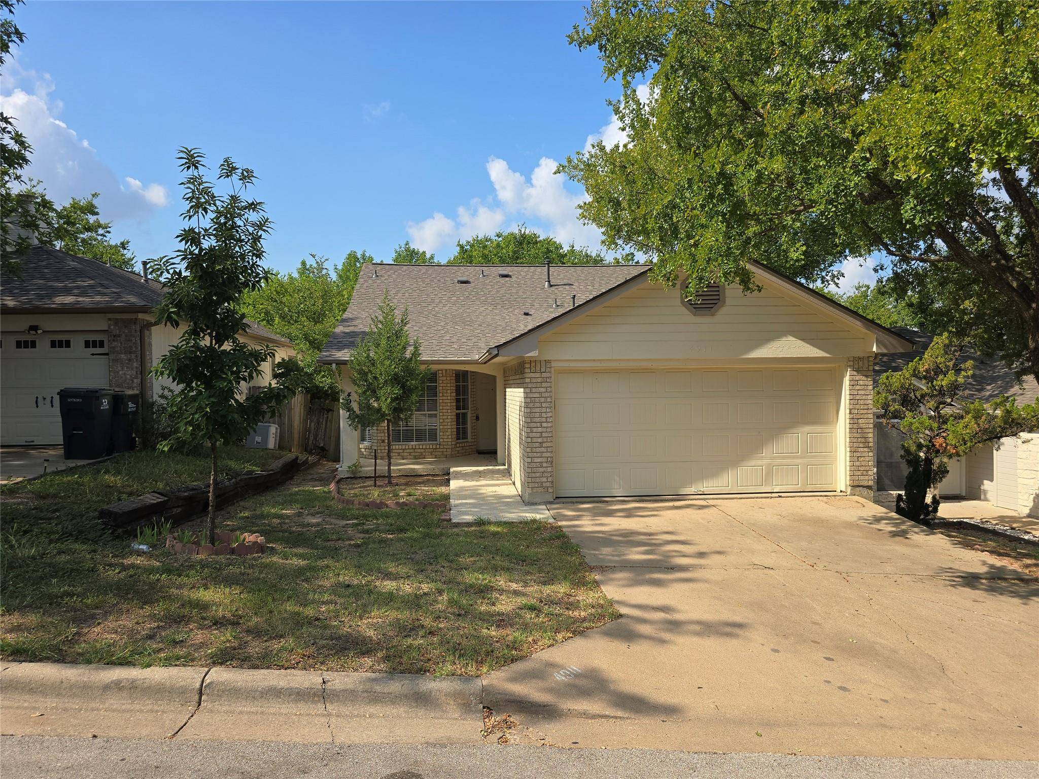 Austin, TX 78754,4911 Edenbourgh LN