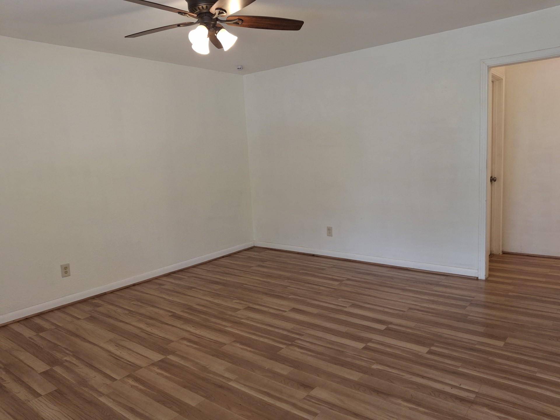 Austin, TX 78705,103 W 35th ST