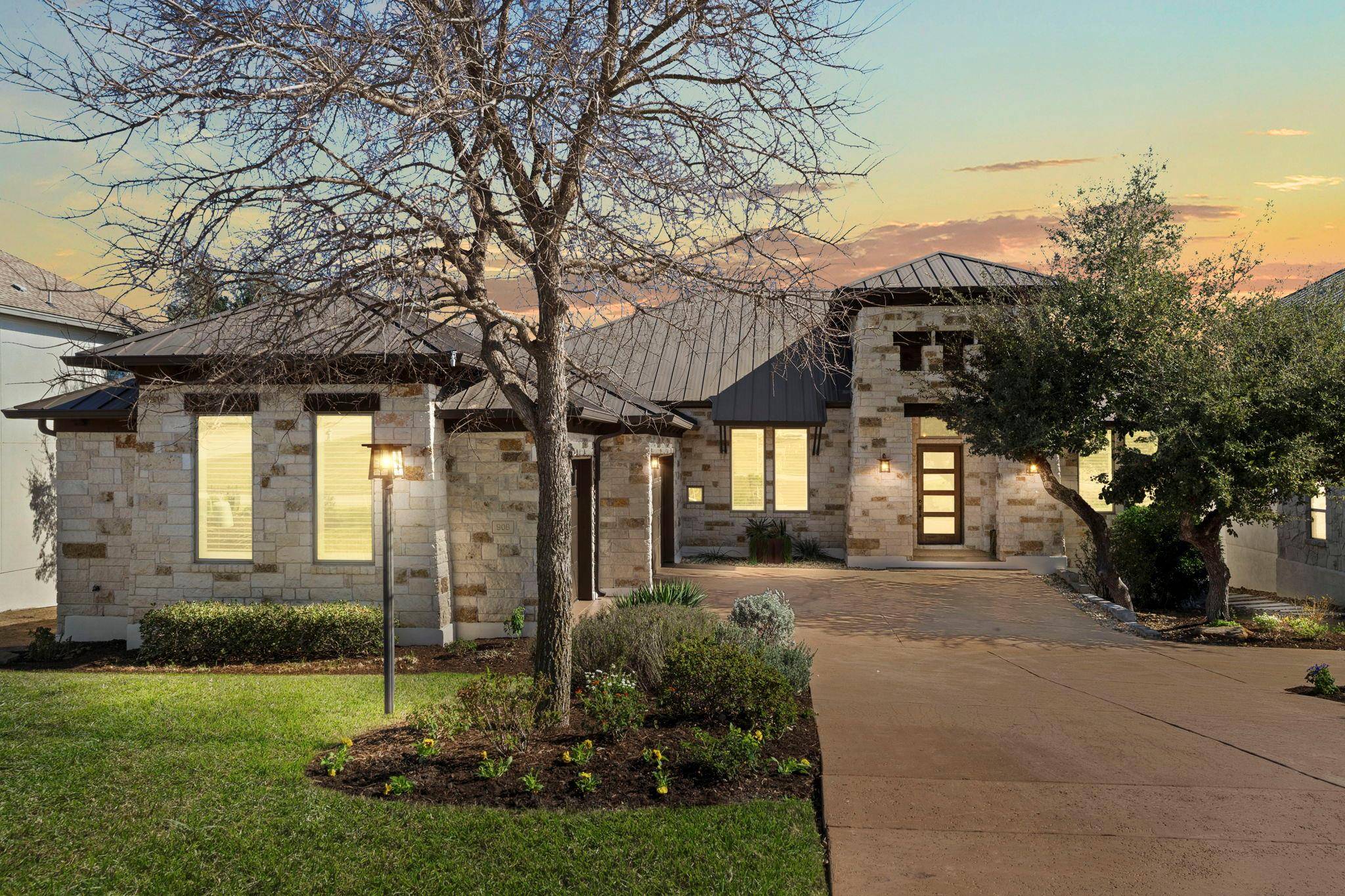 Austin, TX 78738,908 Crestone Stream DR