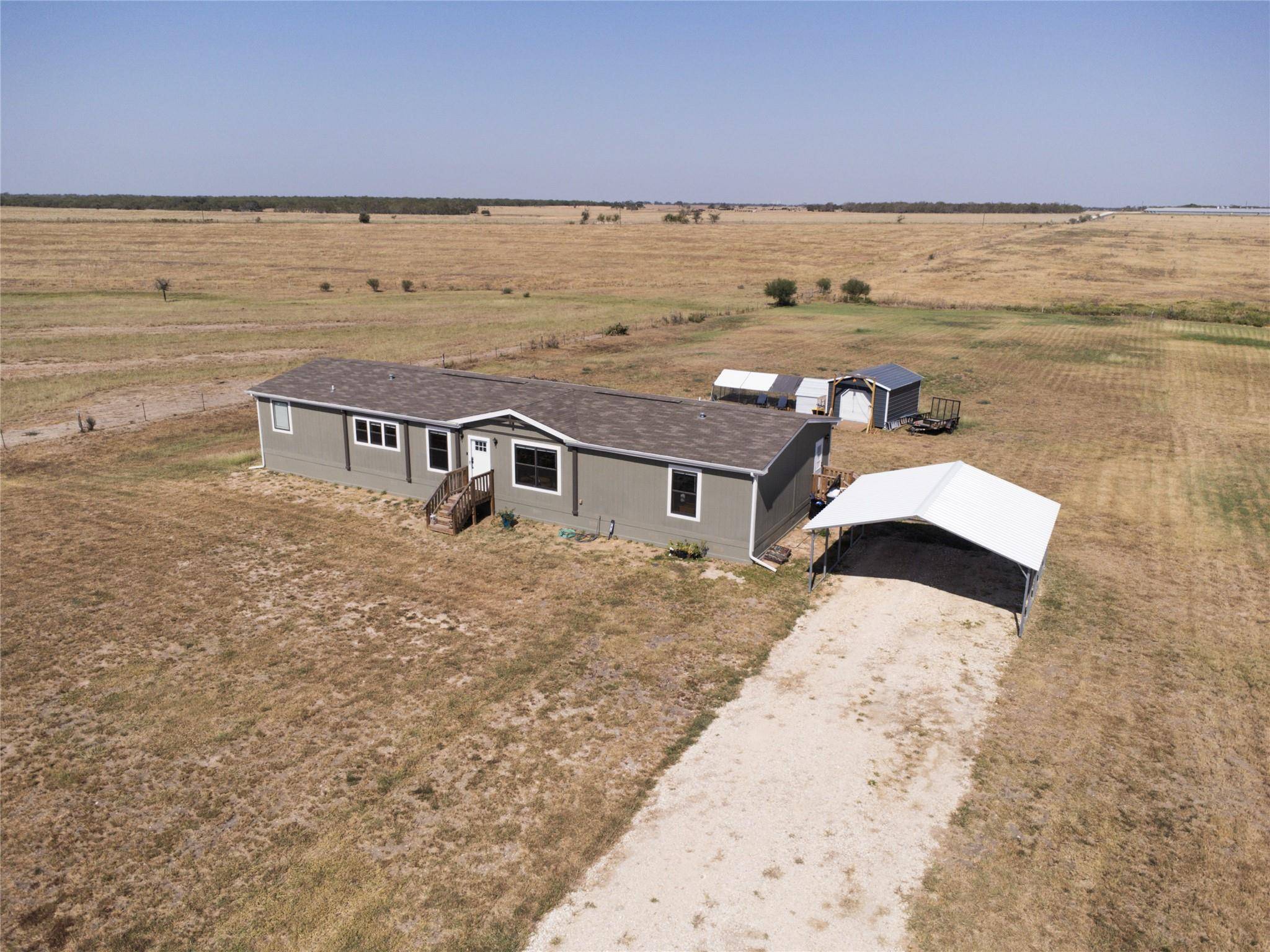 Gonzales, TX 78629,253 PR 3042
