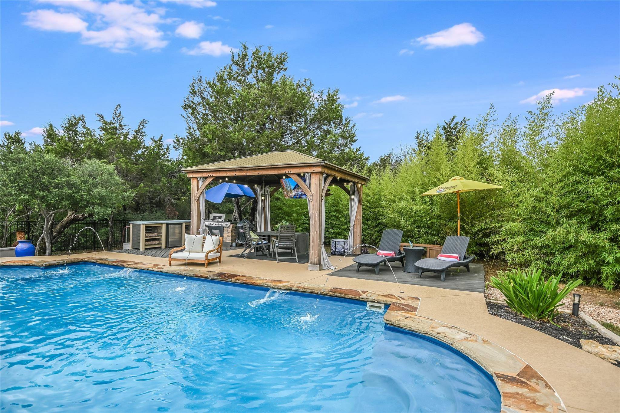 Liberty Hill, TX 78642,128 Milestone RD
