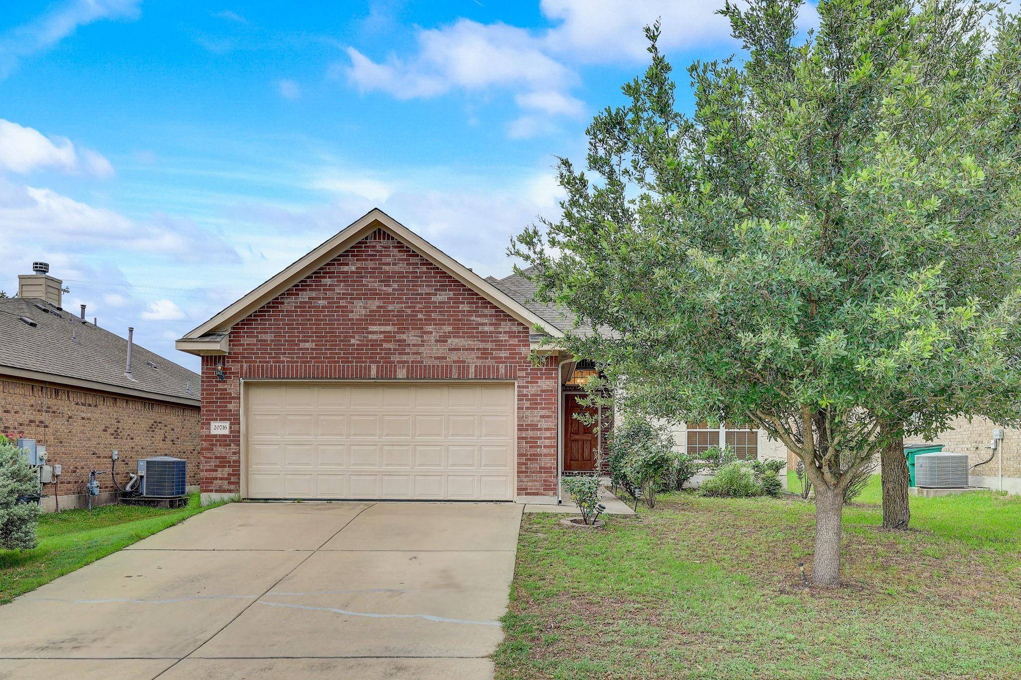 Pflugerville, TX 78660,20716 Huckabee BND