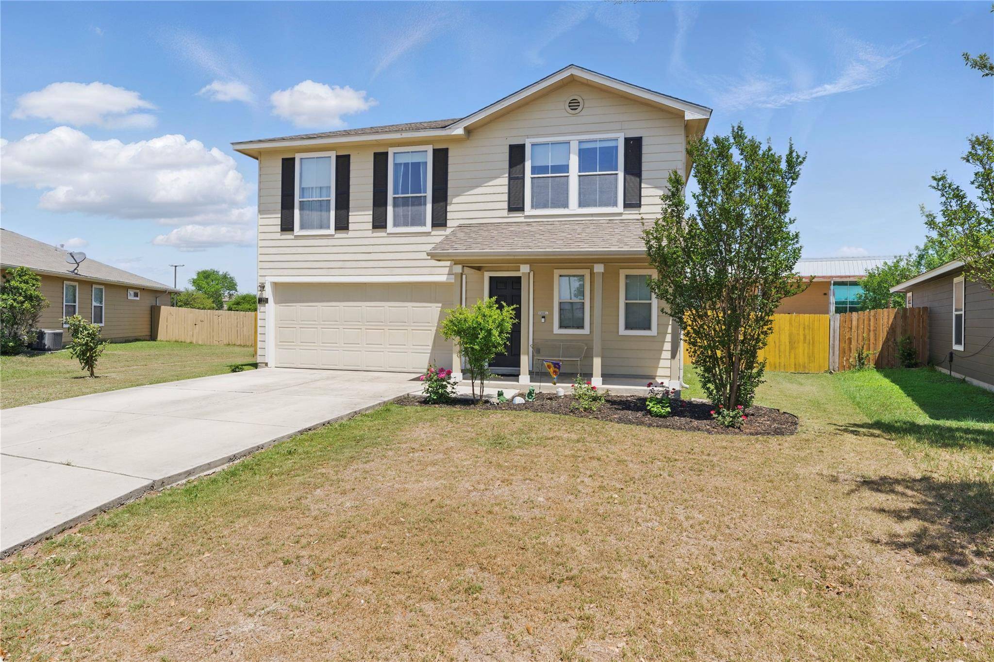 New Braunfels, TX 78130,2221 Stoneleigh DR