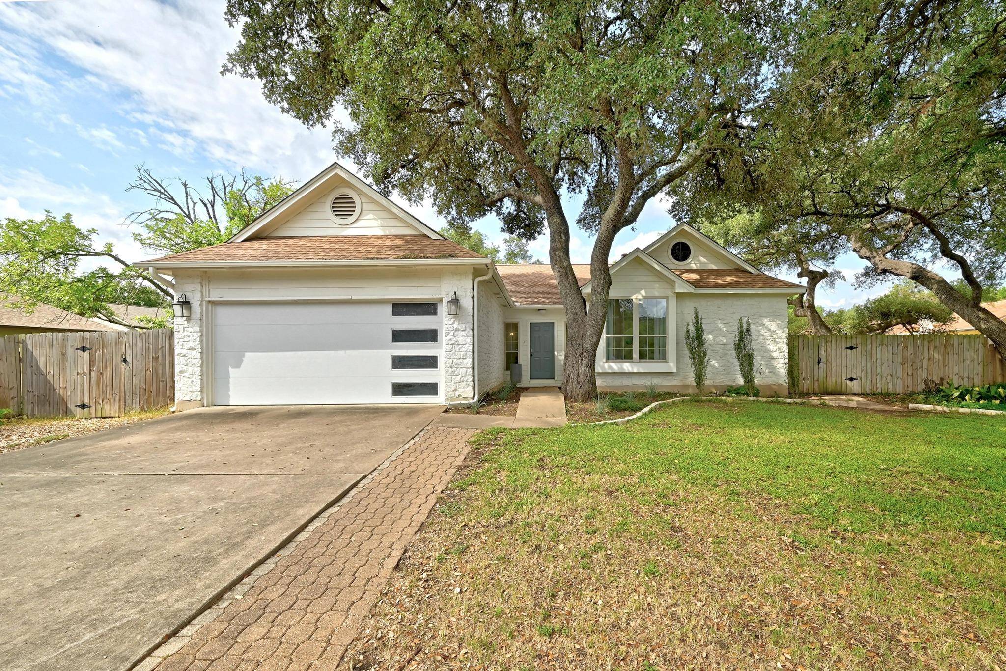 Austin, TX 78749,5807 Convict Hill RD