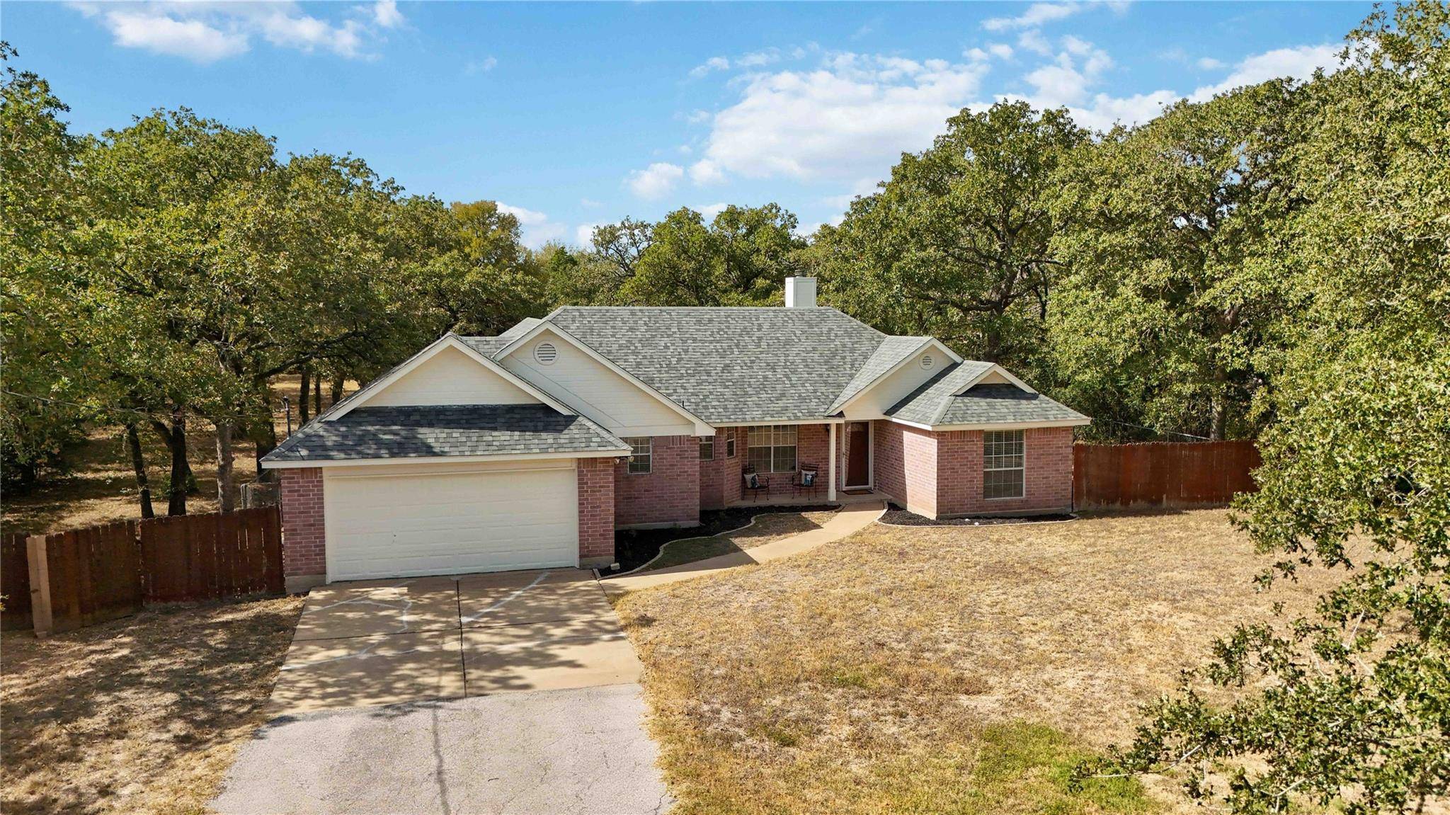 Cedar Creek, TX 78612,283 W OAK LOOP