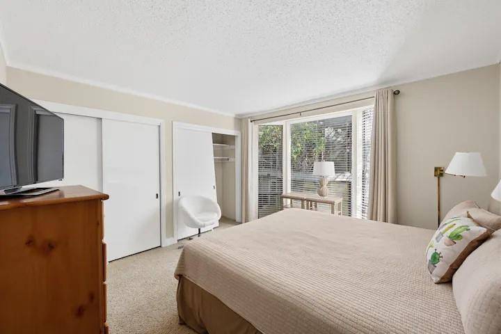 Lakeway, TX 78738,107 World Of Tennis SQ