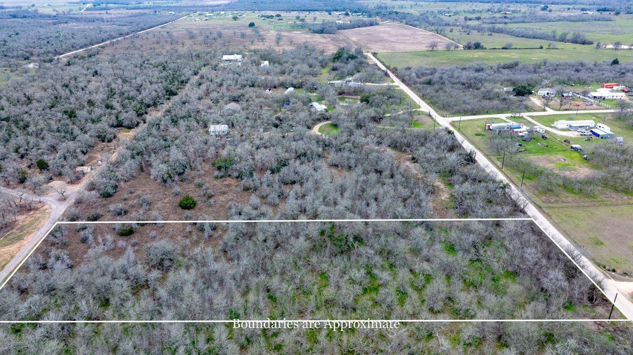 Luling, TX 78648,401 Union RD
