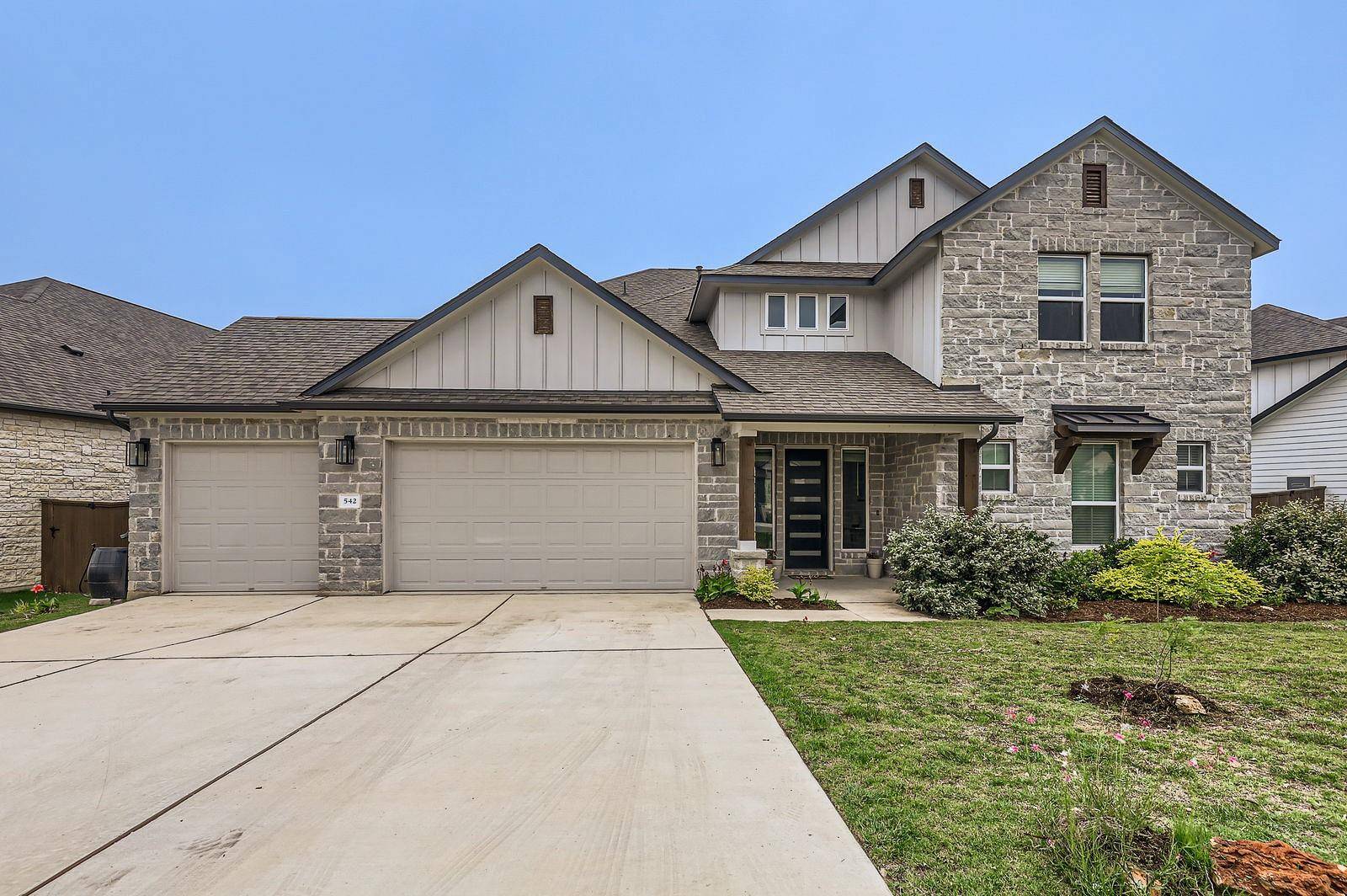 Liberty Hill, TX 78642,542 Round Valley TRL