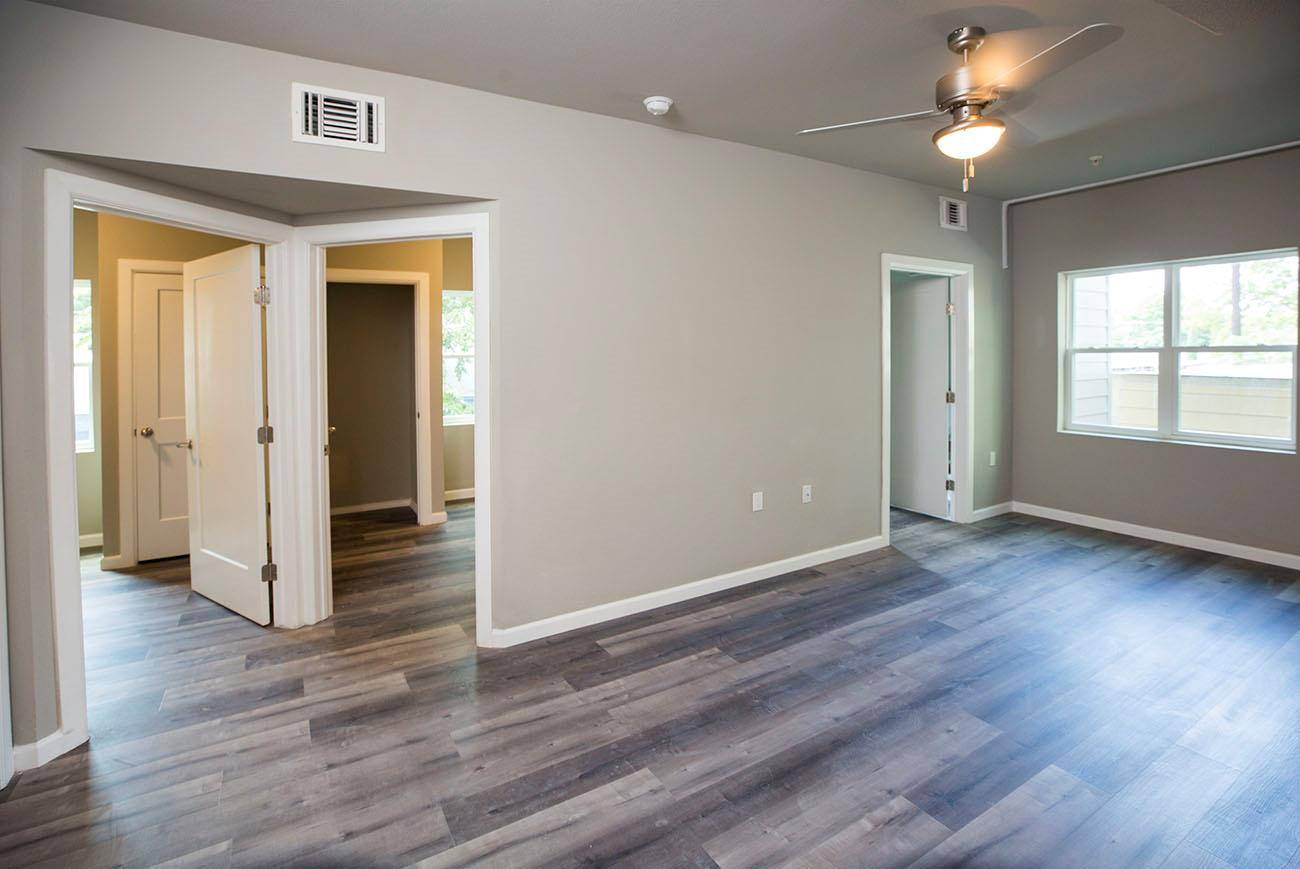 Austin, TX 78705,911 W 22nd ST #303