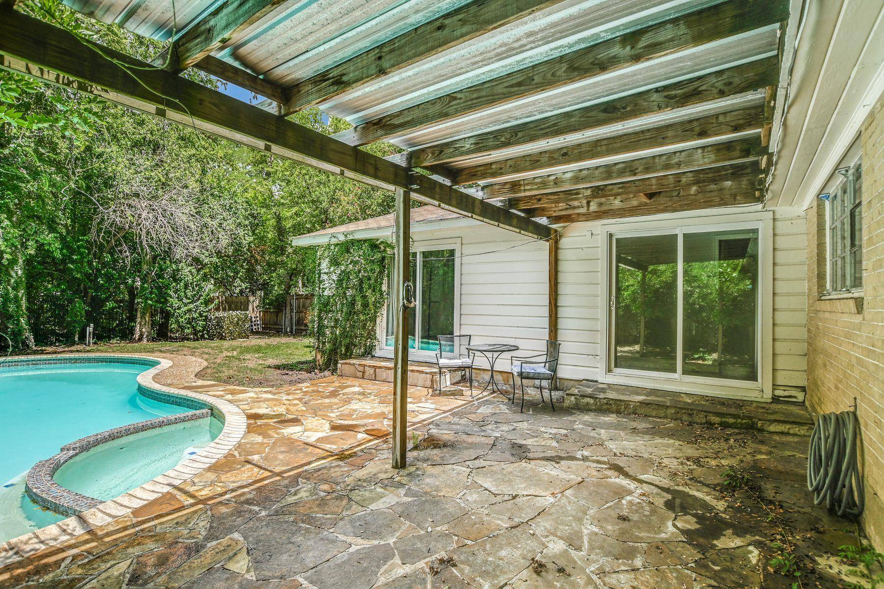 Austin, TX 78703,2002 Winsted LN