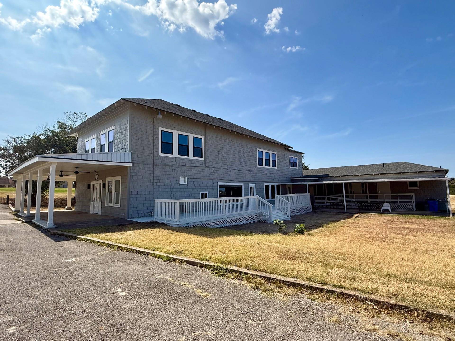 Taylor, TX 76574,1102 Beech ST