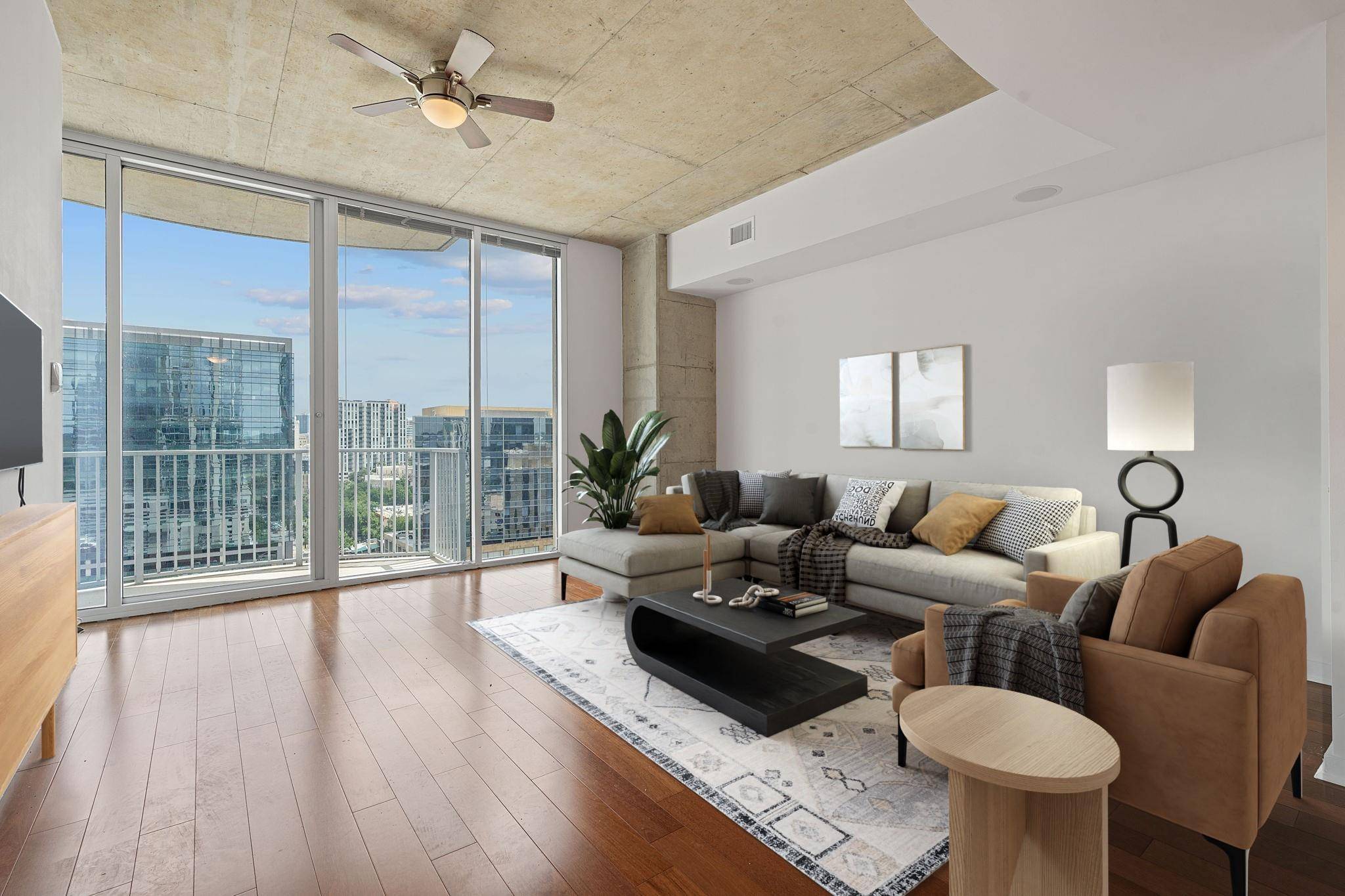 Austin, TX 78701,360 Nueces ST #1518