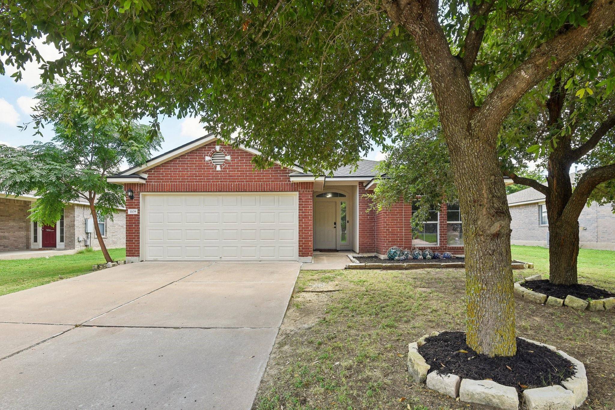 Leander, TX 78641,1108 Henderson DR