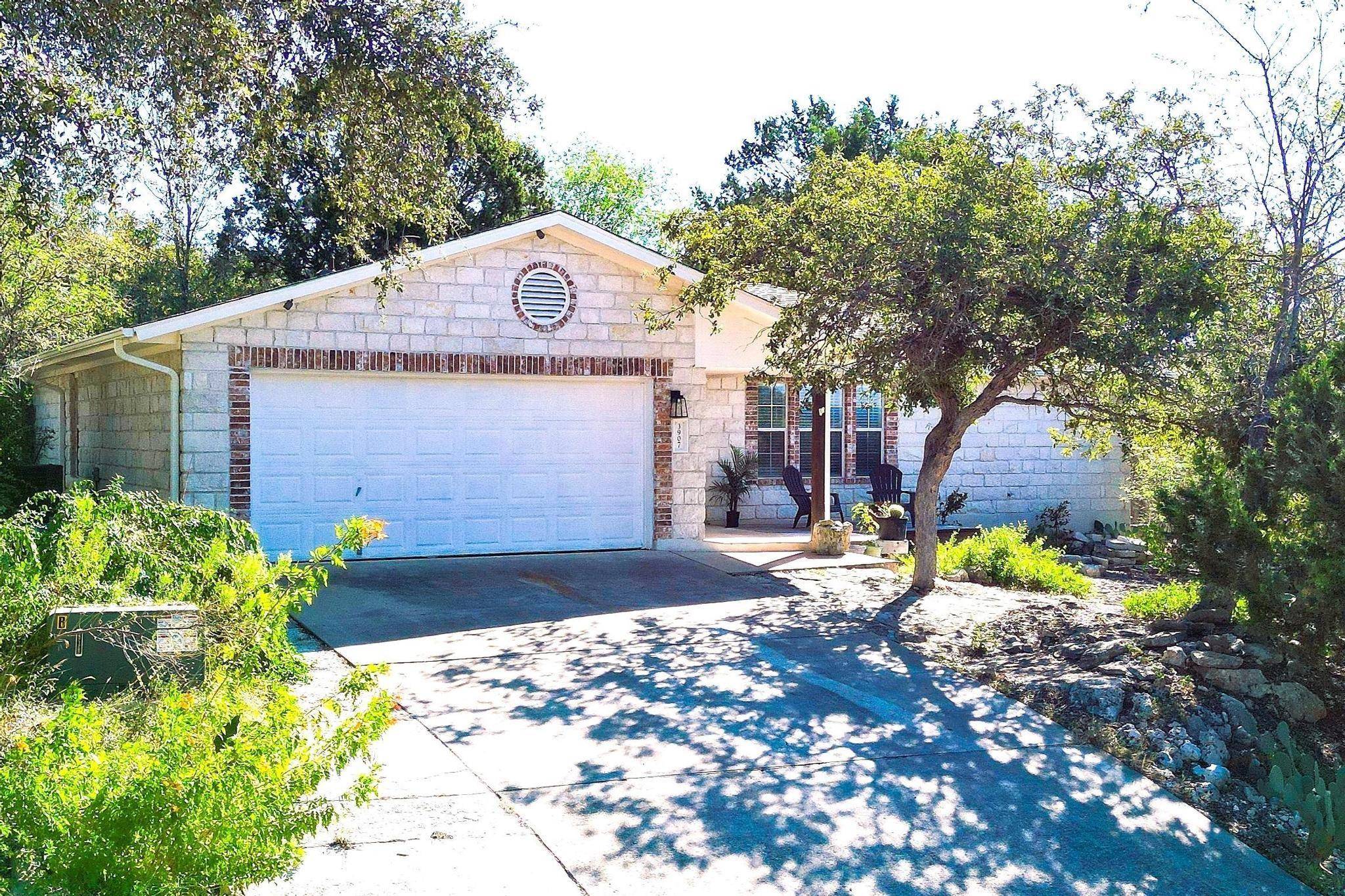 Lago Vista, TX 78645,3907 Clay LN