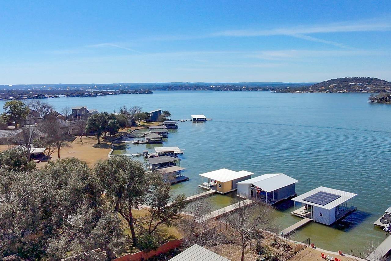 Sunrise Beach, TX 78643,336 E Lakeshore DR