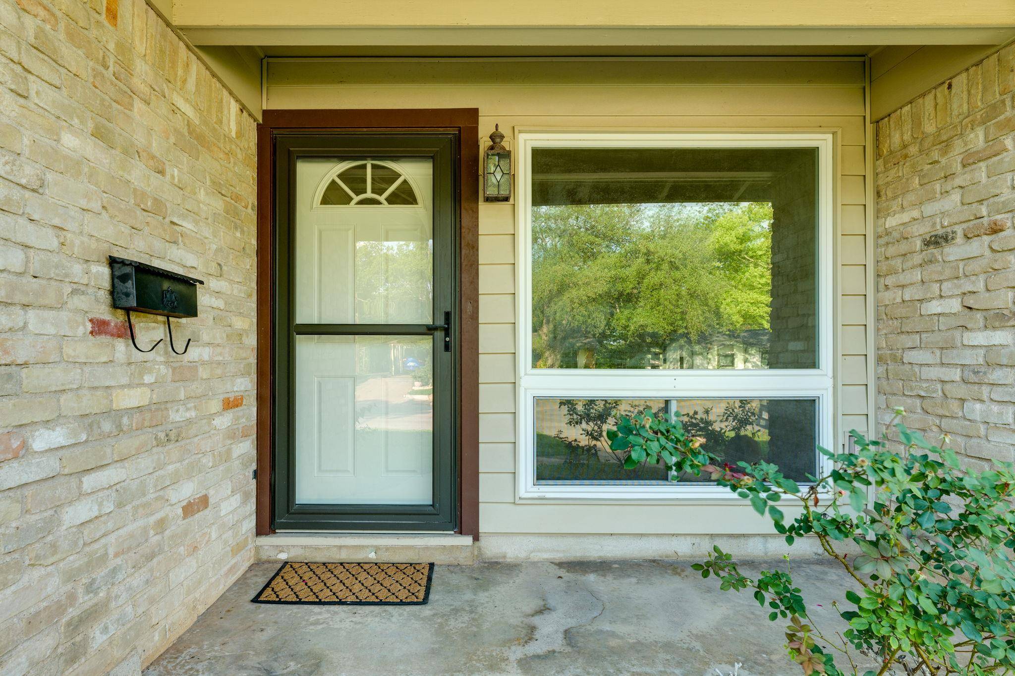 Austin, TX 78757,8504 Burrell DR