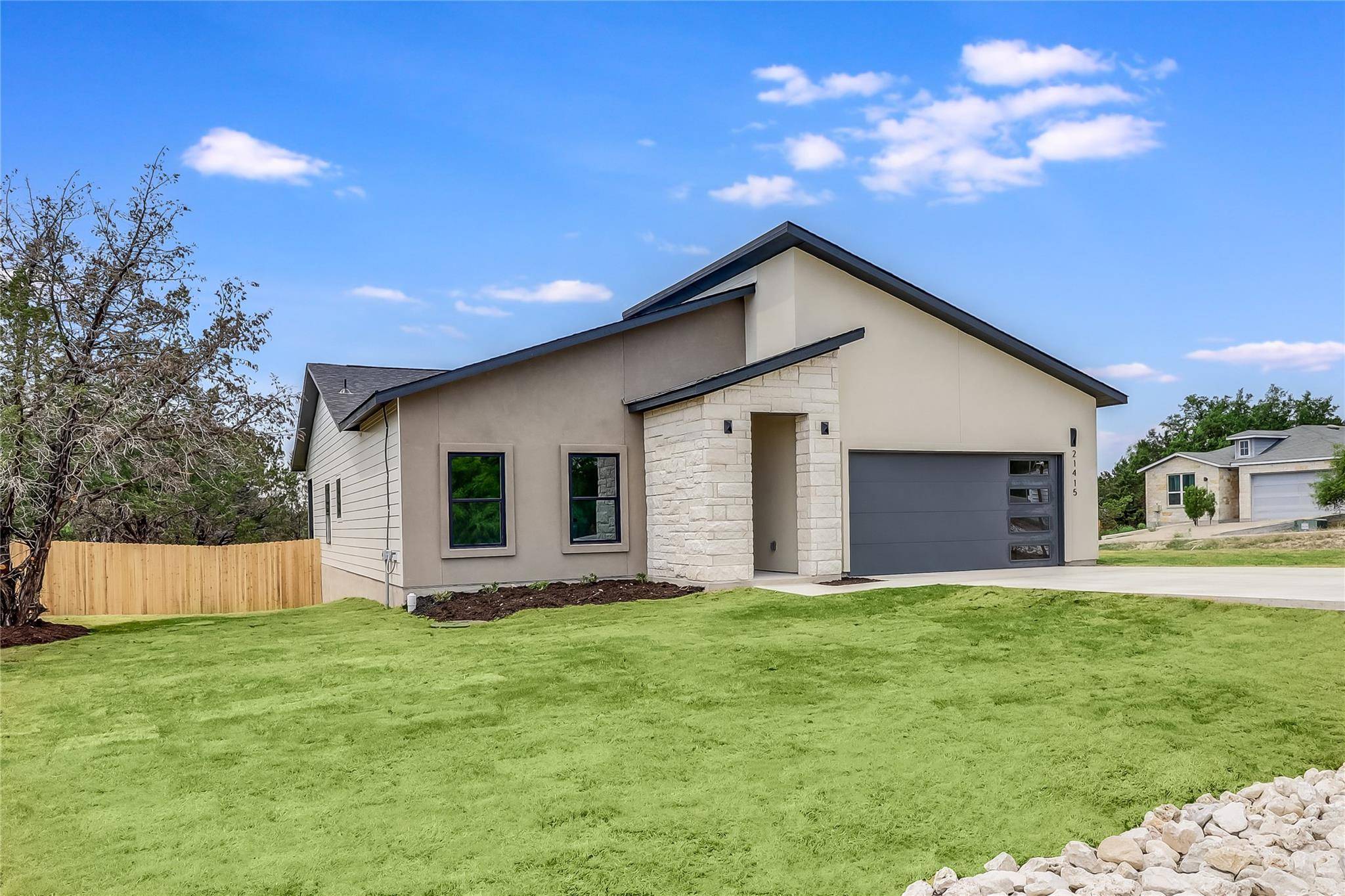 Lago Vista, TX 78645,21415 Highland Lake DR