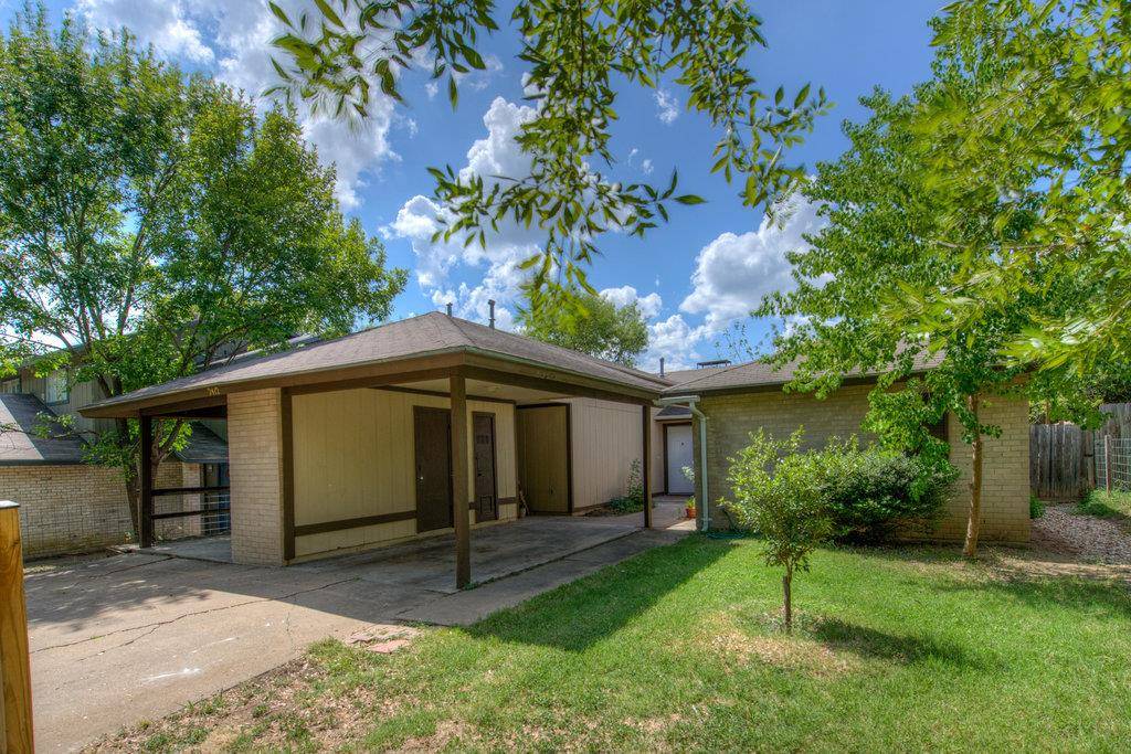 Austin, TX 78741,2412 Burleson CT #A
