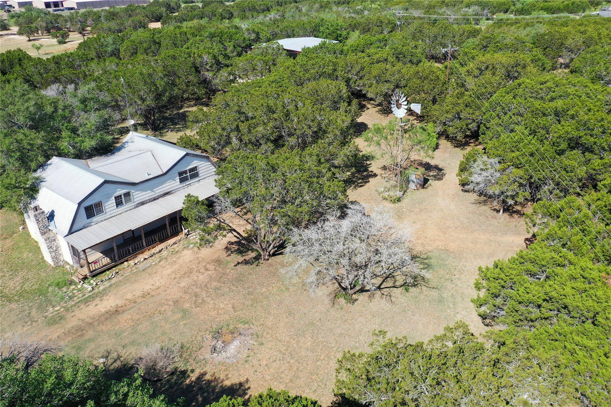 Spicewood, TX 78669,401 Exeter RD