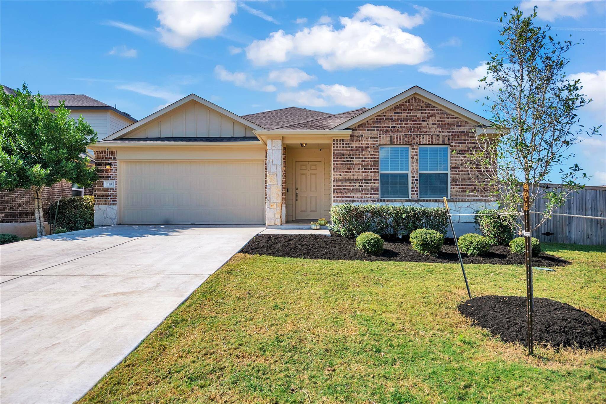 Bastrop, TX 78602,119 Esparza DR