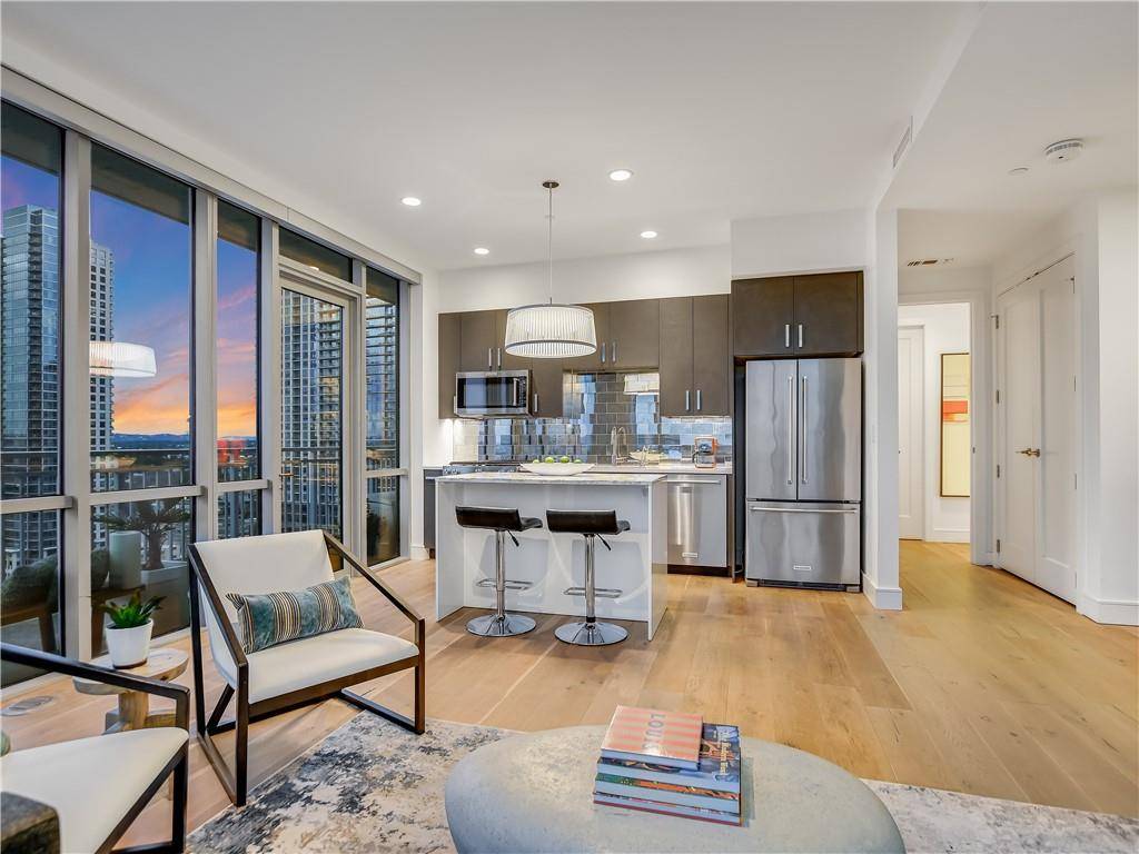 Austin, TX 78701,222 West Ave #1802