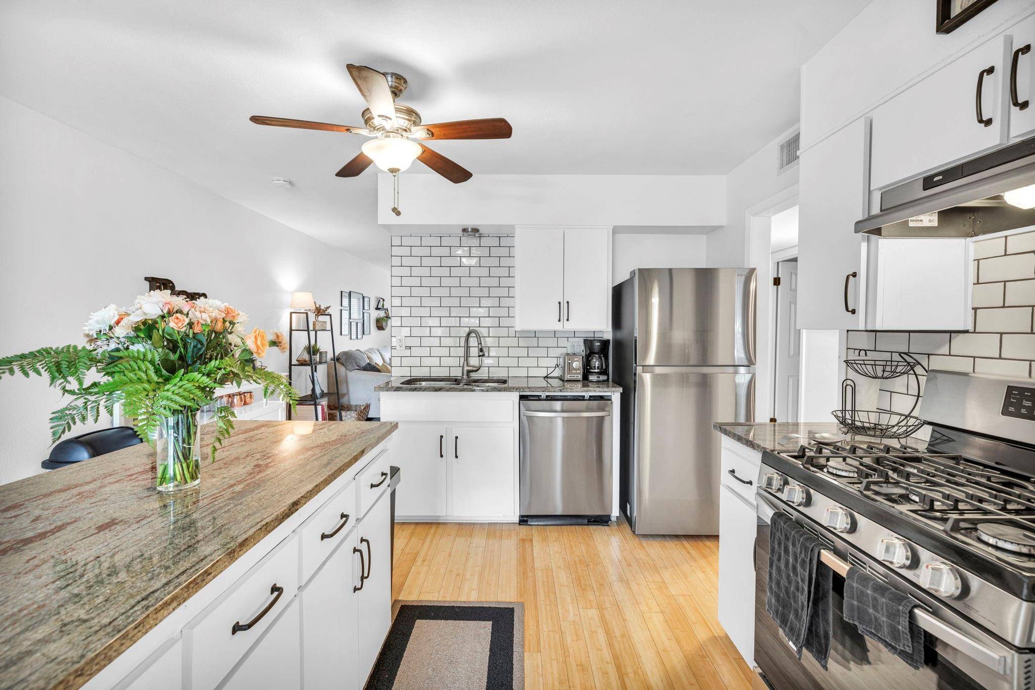 Austin, TX 78704,2303 East Side DR #123