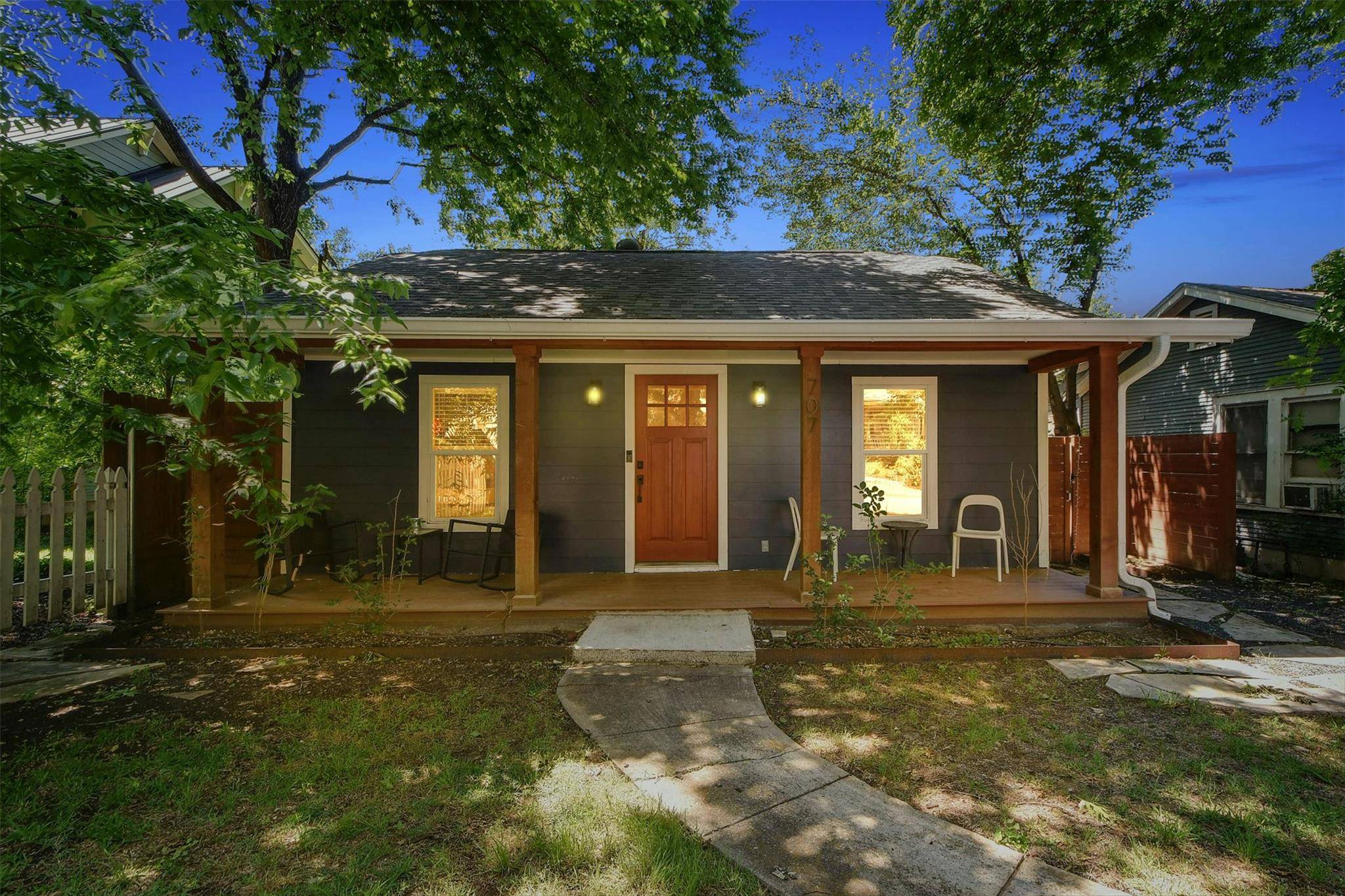 Austin, TX 78751,707 E 45th 1/2 ST