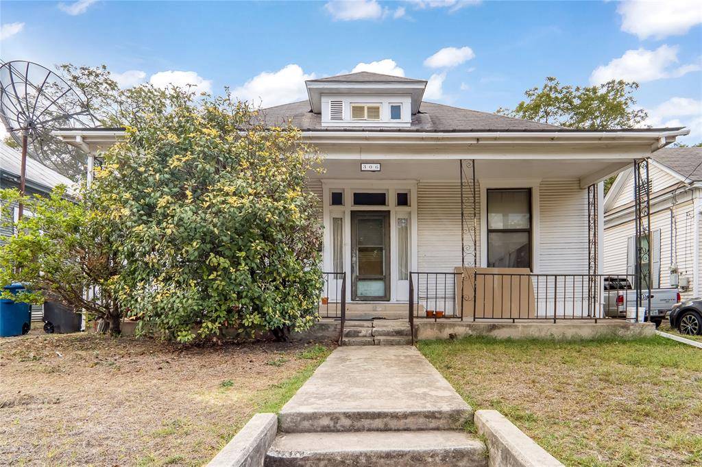 San Antonio, TX 78204,306 NW Keller ST NW
