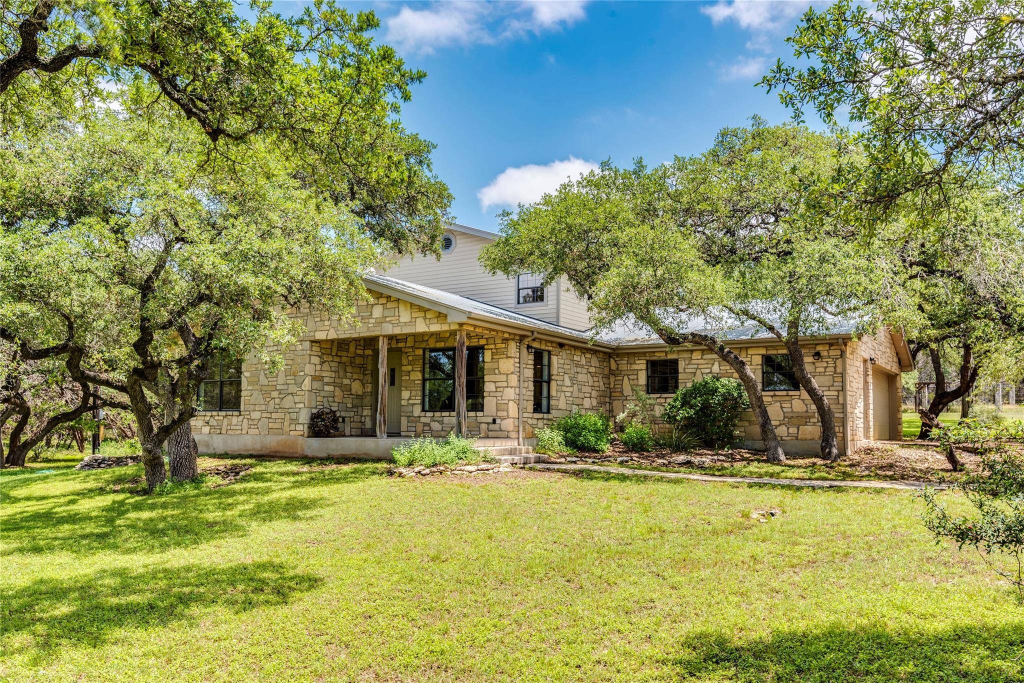 Dripping Springs, TX 78620,1011 Quail Ridge DR