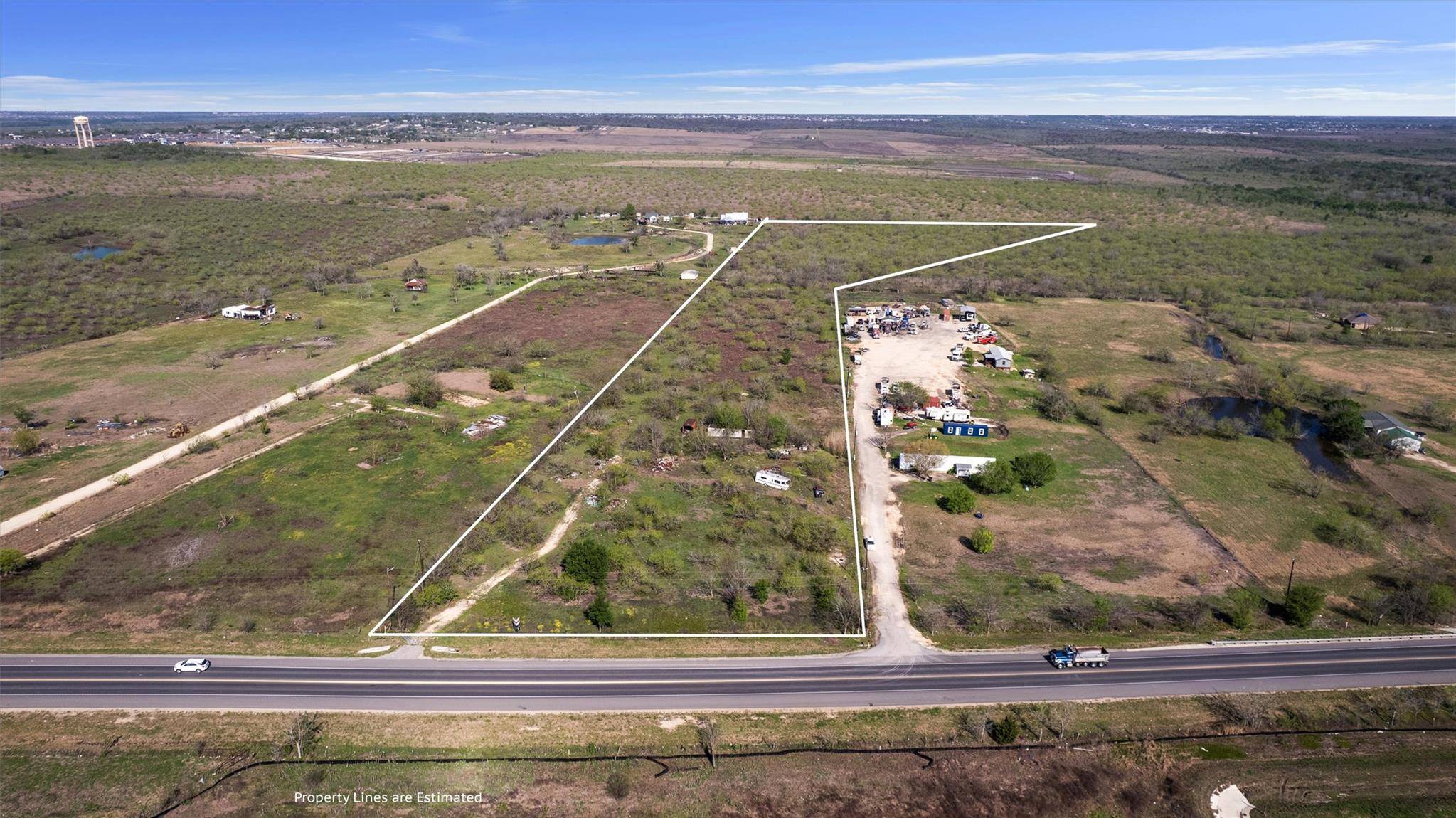 Uhland, TX 78640,10745 N Camino Real
