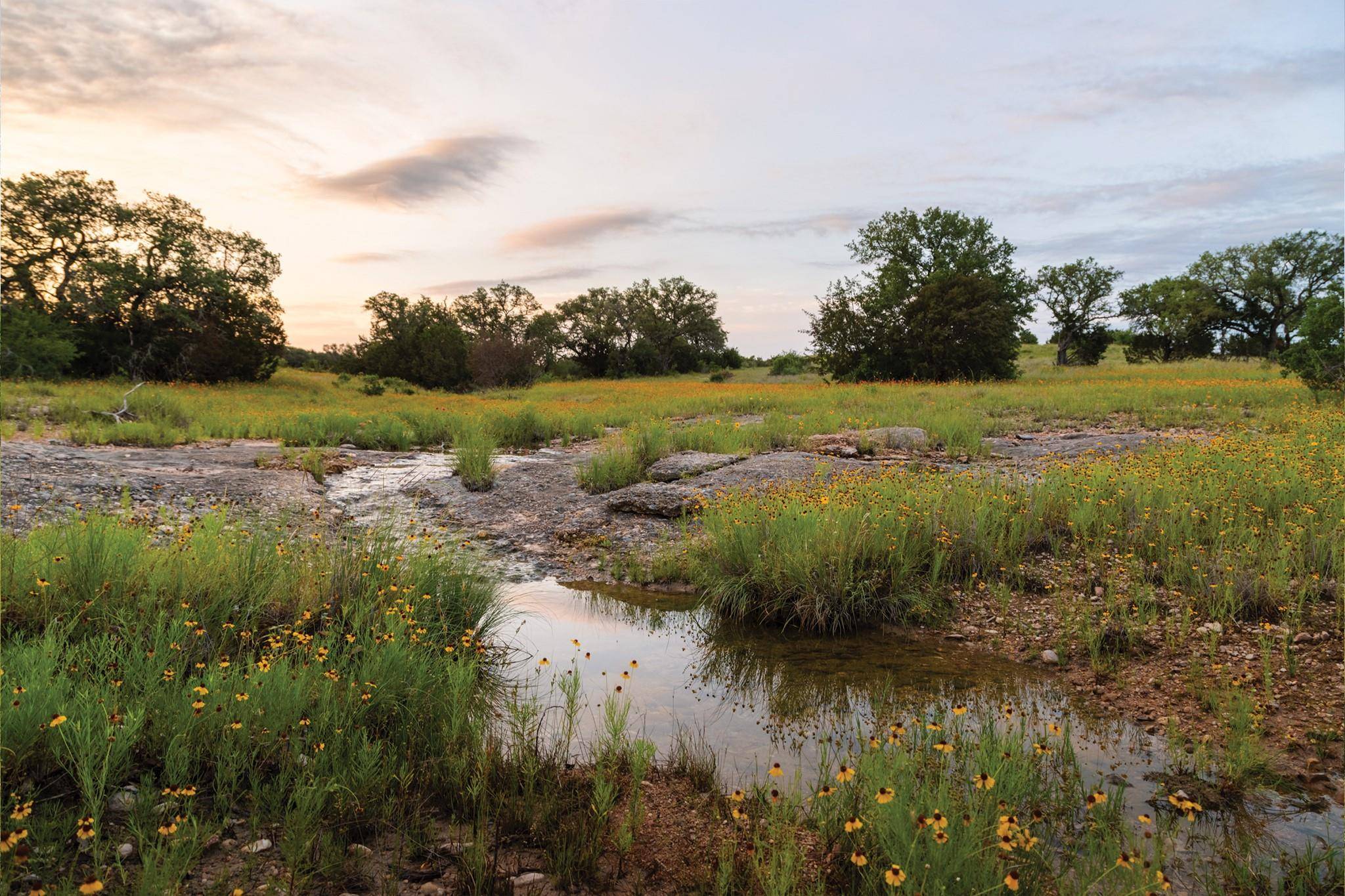 Lometa, TX 76853,90 Country RD