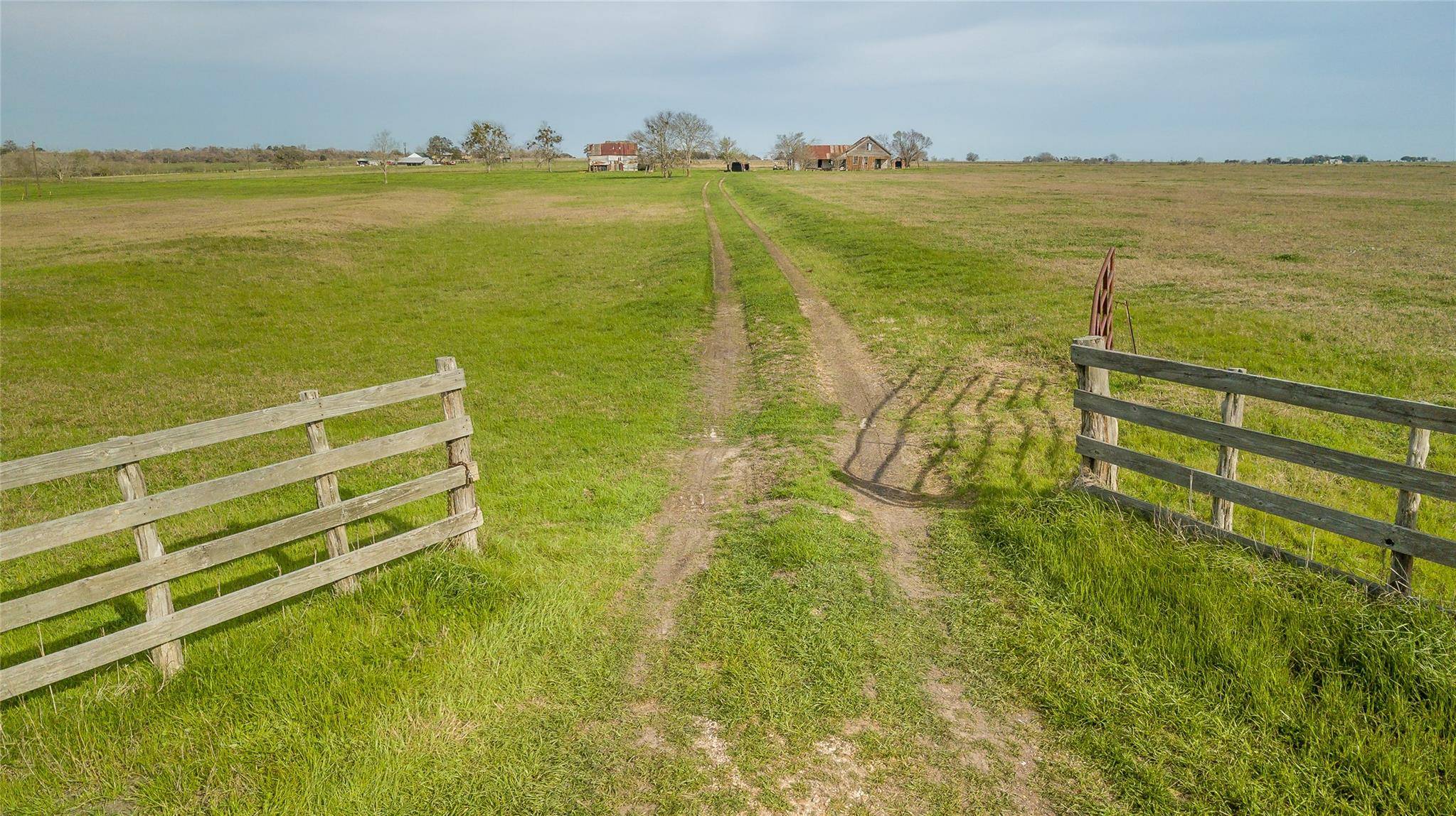 Shiner, TX 77984,Tract 6 County Road 359A