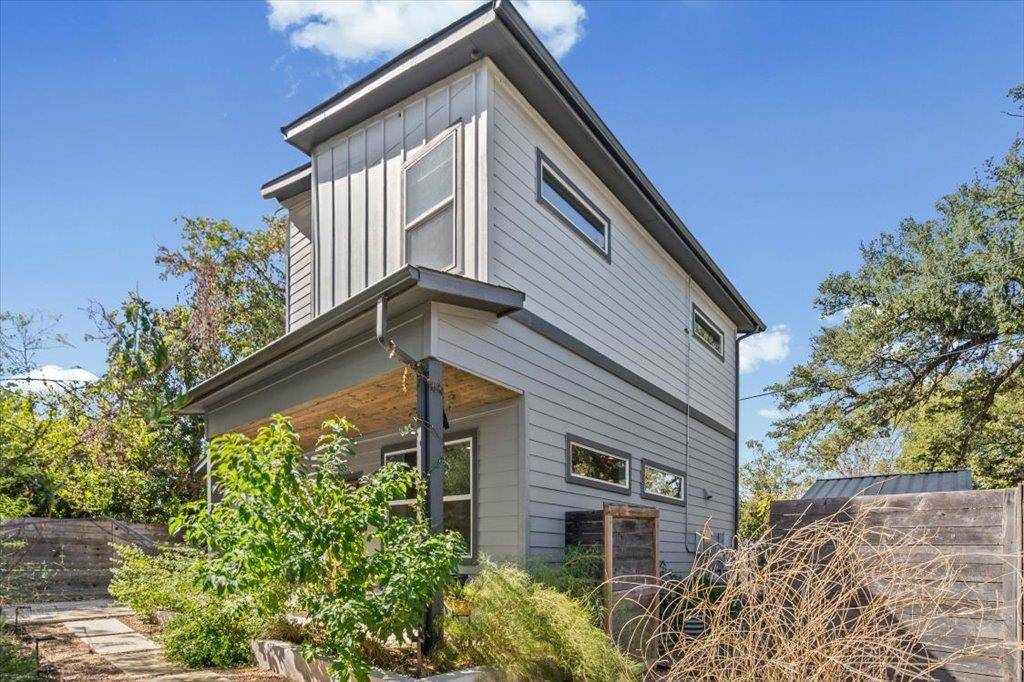 Austin, TX 78741,706 SHORT KEMP ST #2