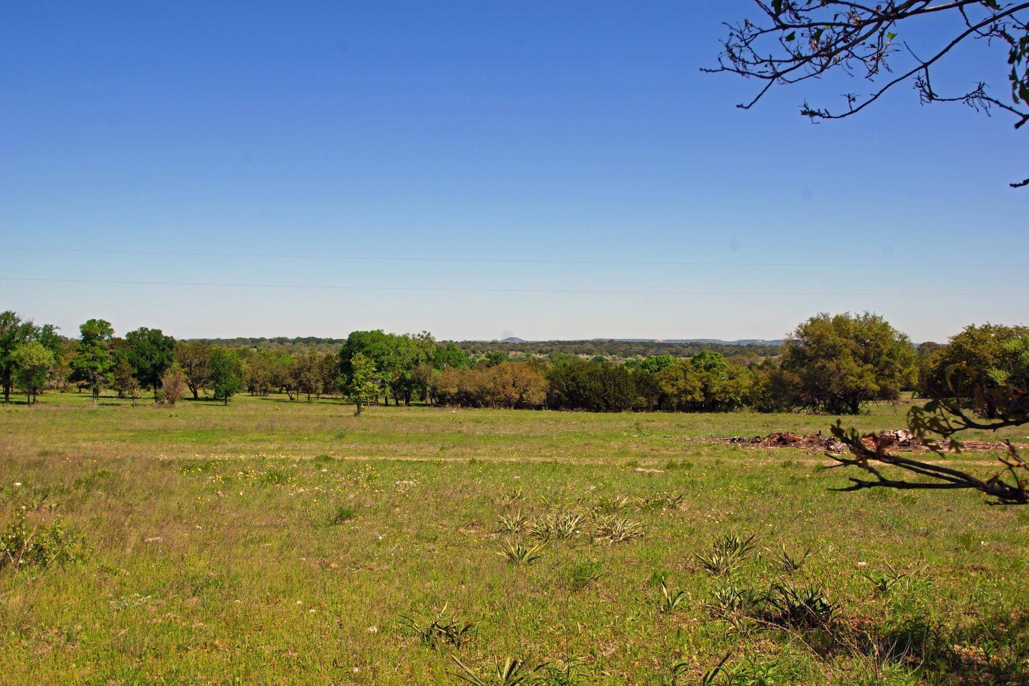 Briggs, TX 78608,320 Miller Creek BLF