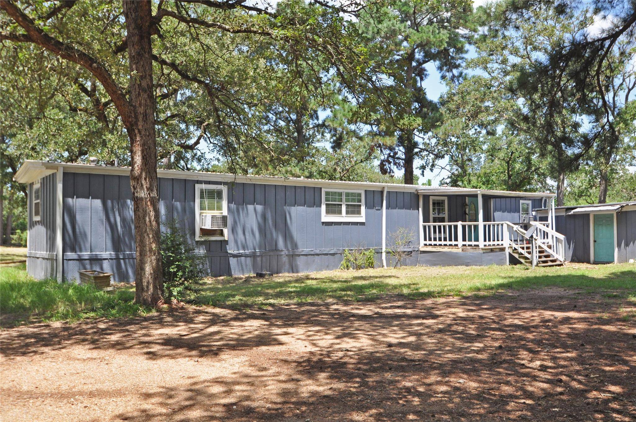 Paige, TX 78659,110 Crockett CT