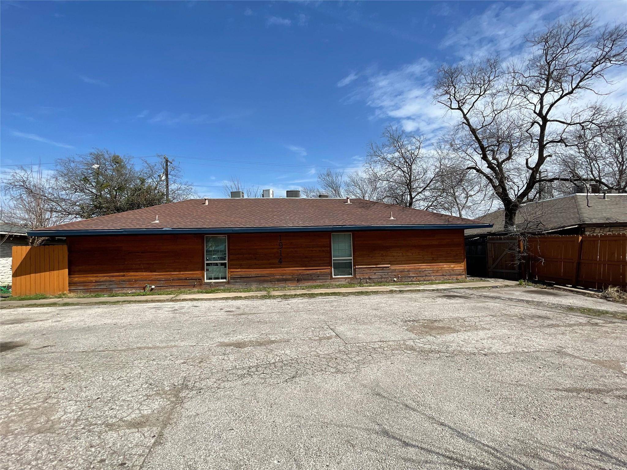 Austin, TX 78757,1914 Hearthstone DR #A