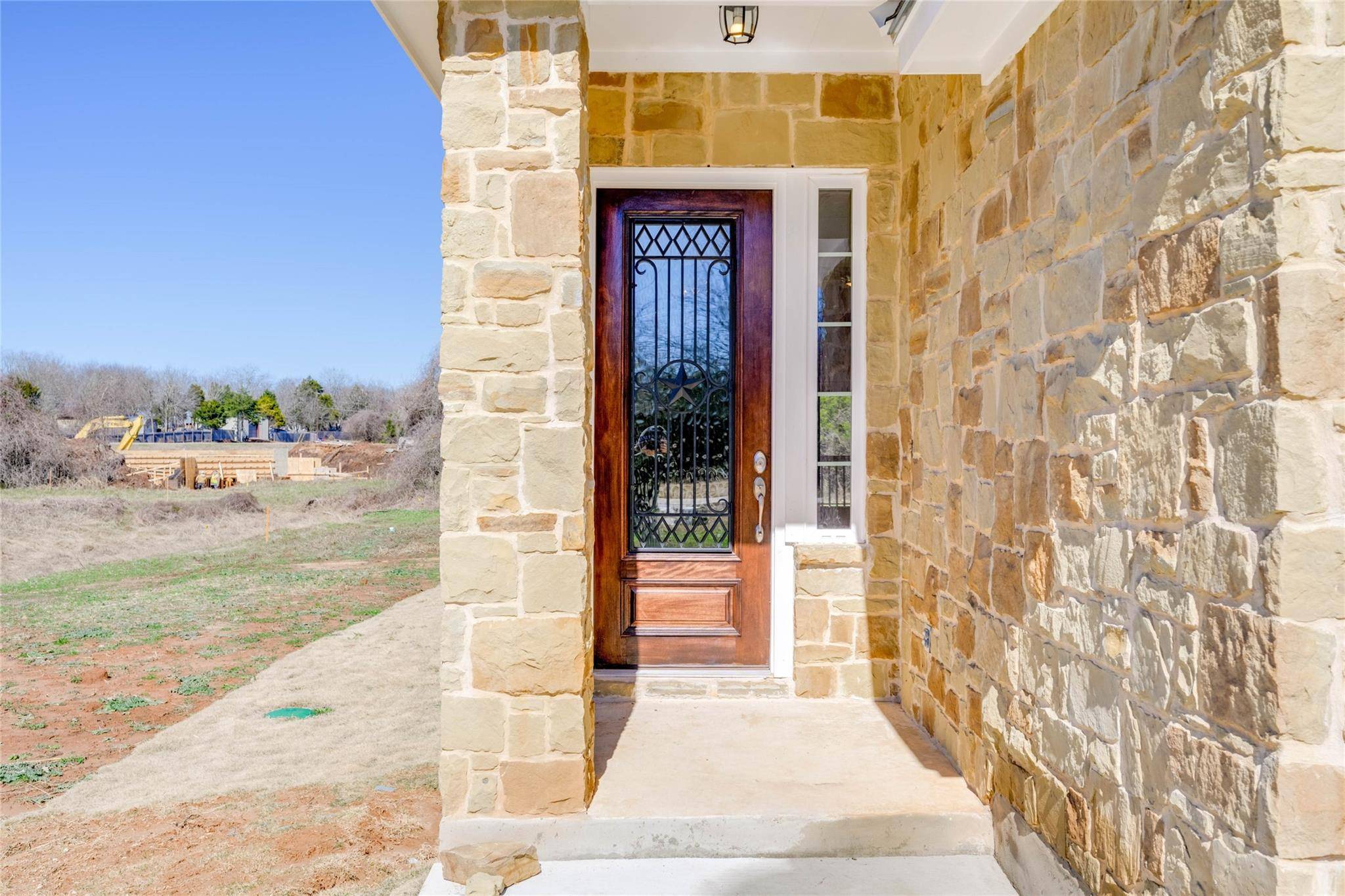 Bastrop, TX 78602,137 Ohana CT