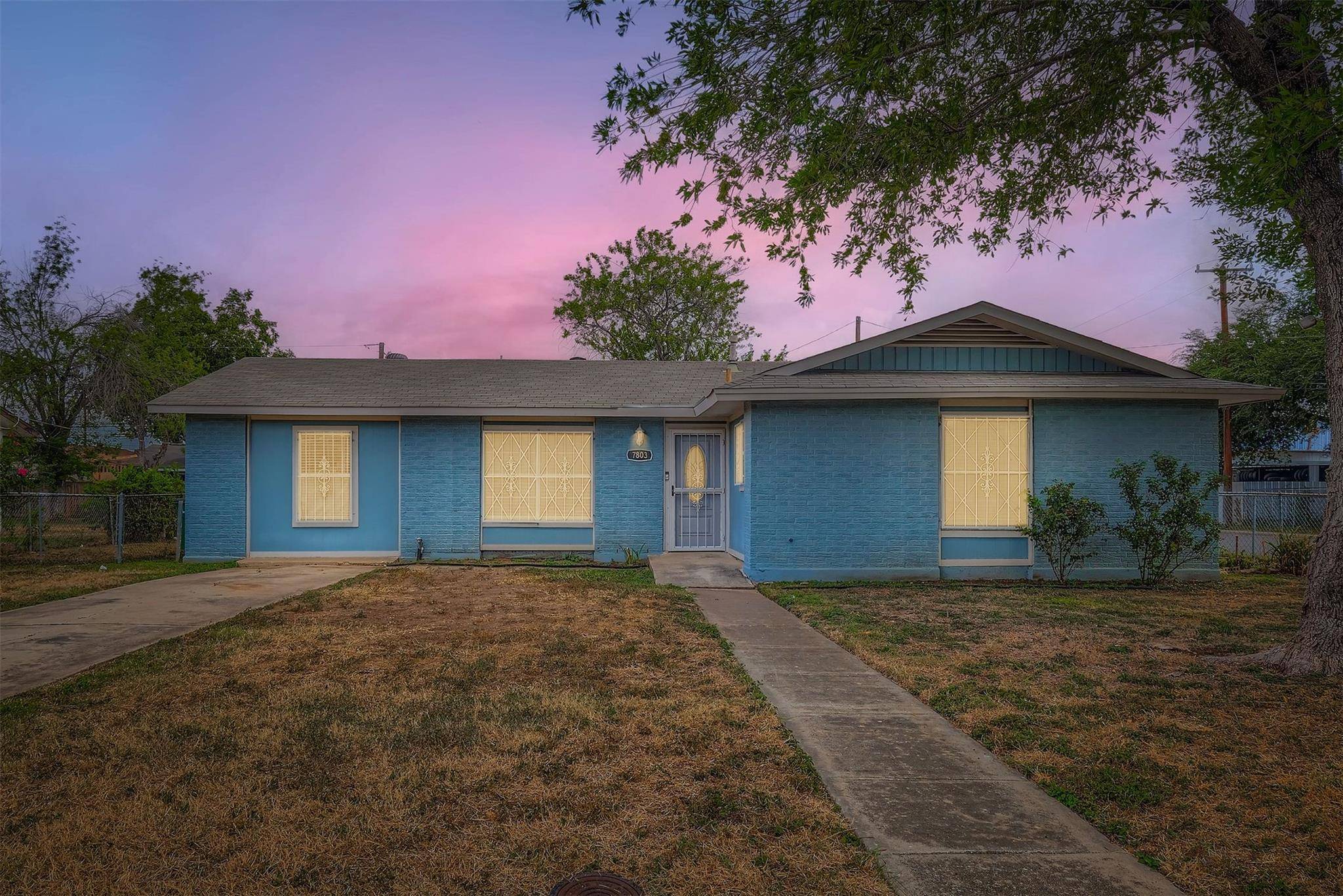 San Antonio, TX 78227,7803 Hobble ST