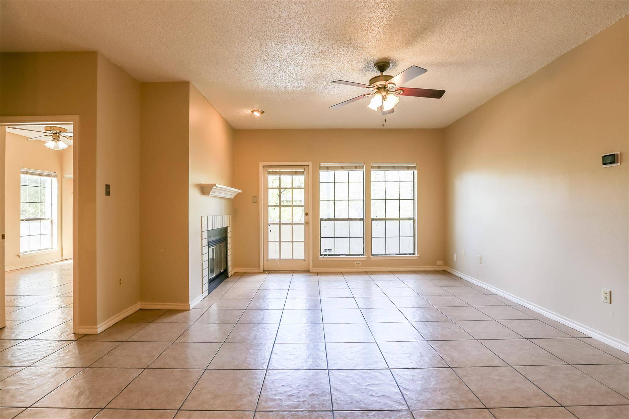 Austin, TX 78705,3001 Cedar ST #A-208