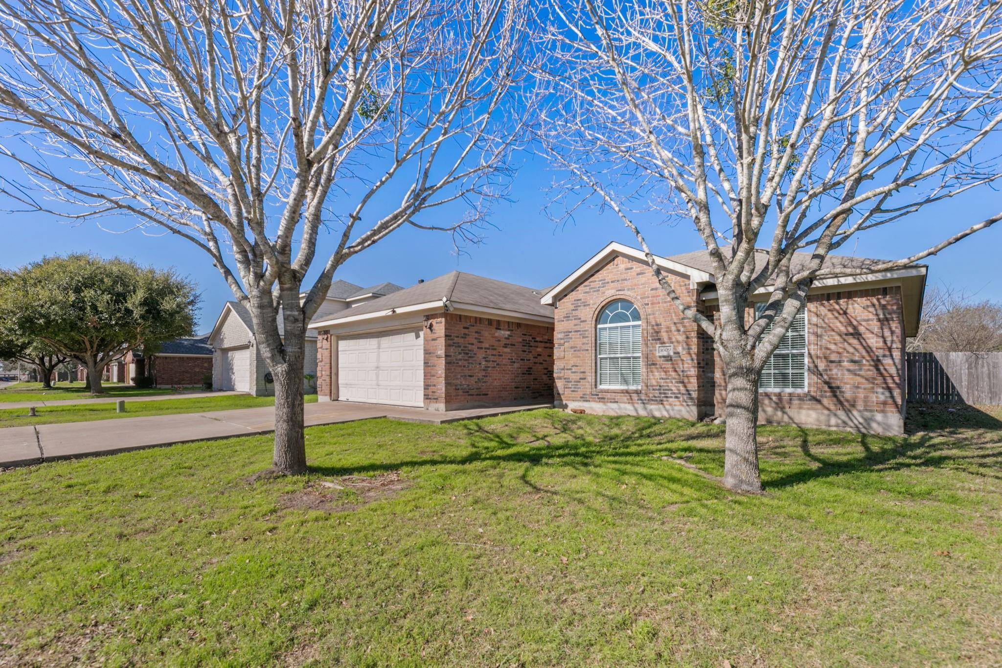 Lockhart, TX 78644,1609 Paint Brush DR
