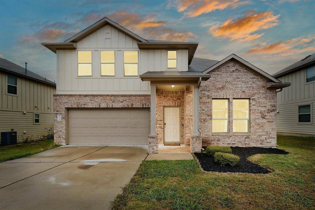 Buda, TX 78610,521 Eagle Brook LN