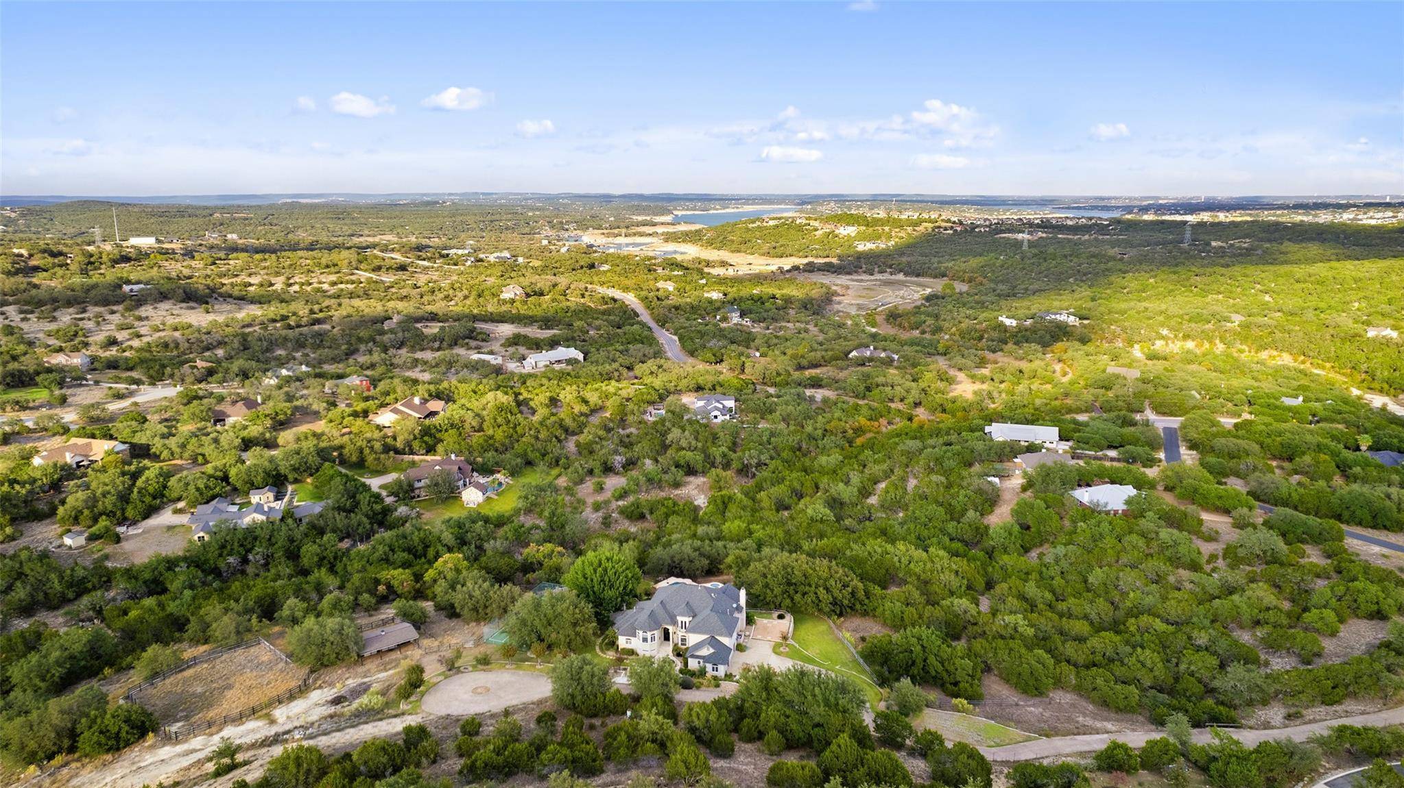 Spicewood, TX 78669,4306 Ridge Pole LN